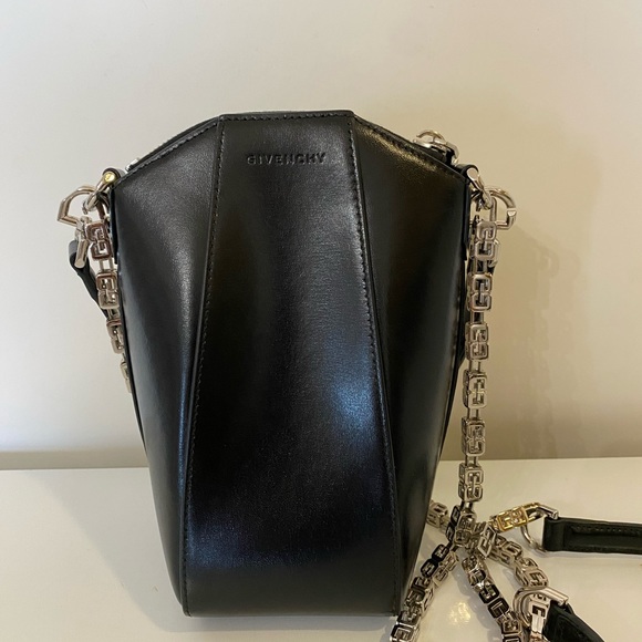 New GIVENCHY Small Bag Box Black Leather With Silver Chain Handbag - Picture 11 of 13